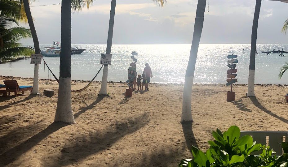 Vista de la playa en Isla Mujeres