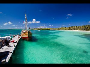 Playa de aguas turquesa en la Isla Contoy