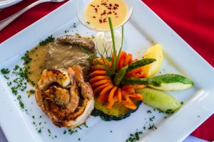 Comida de alto nivel en yates privados de cancun