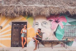 muros artísticos en holbox