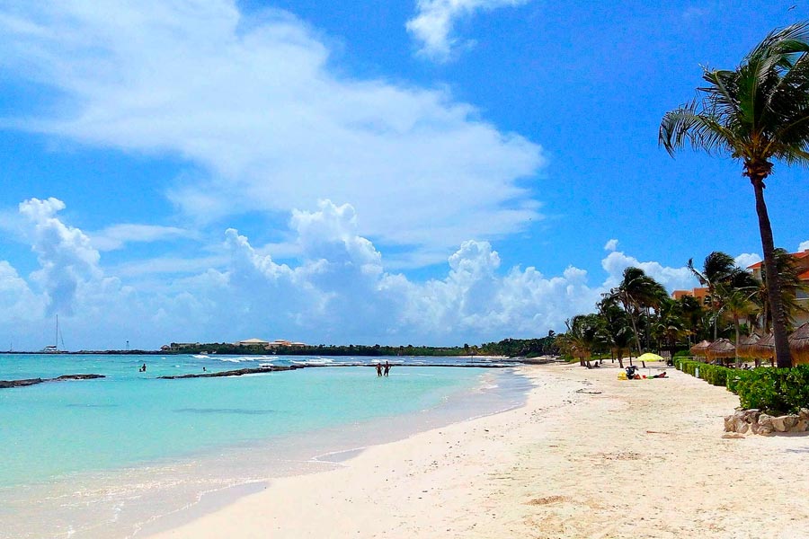 playa de puerto aventura