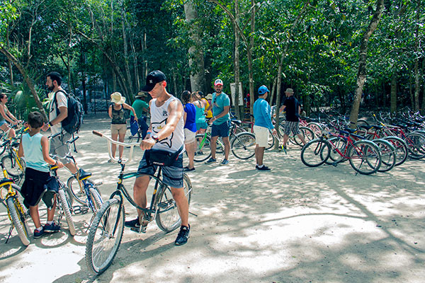 paseo en bicileta en Cobá