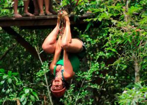 tirolesa de cabeza en cancun